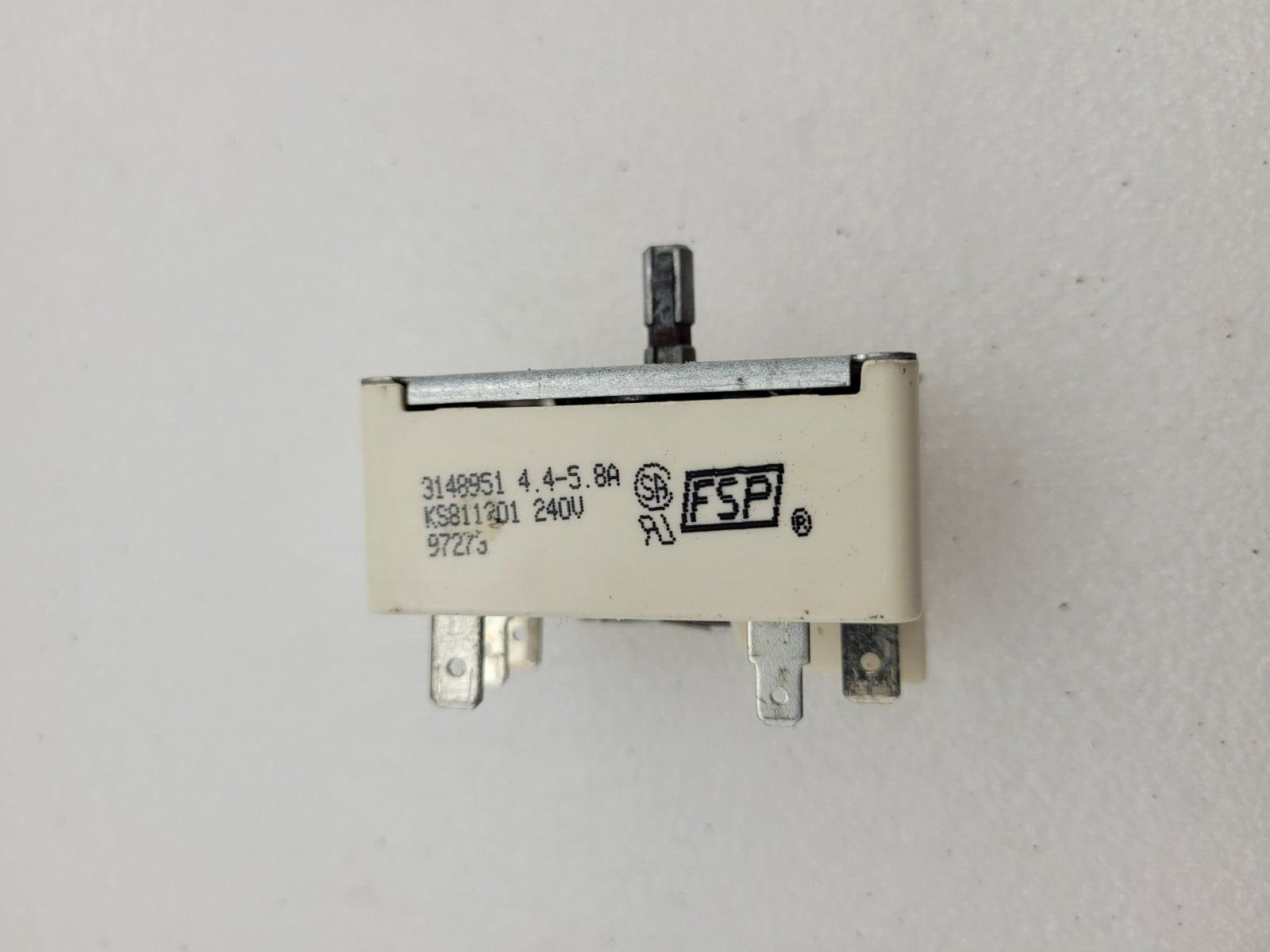 Genuine Maytag Range Oven Surface Element Switch Part# 3148951 KS811201 97273