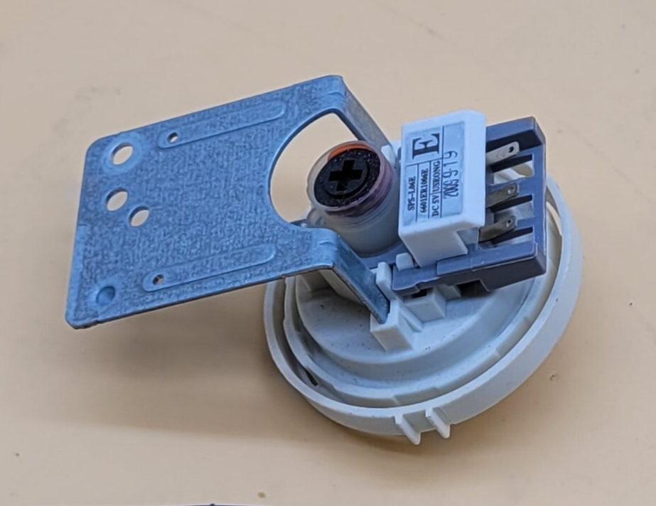 Genuine Dryer LG Pressure Switch Part#6601ER1006E