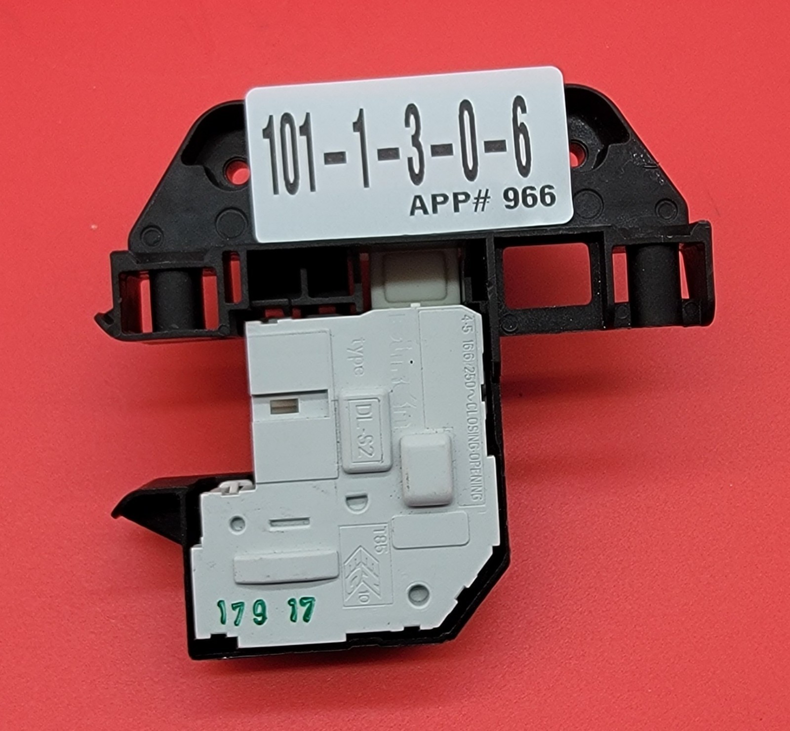 Genuine Dryer Hotpoint Door Lock Part#DL-S2