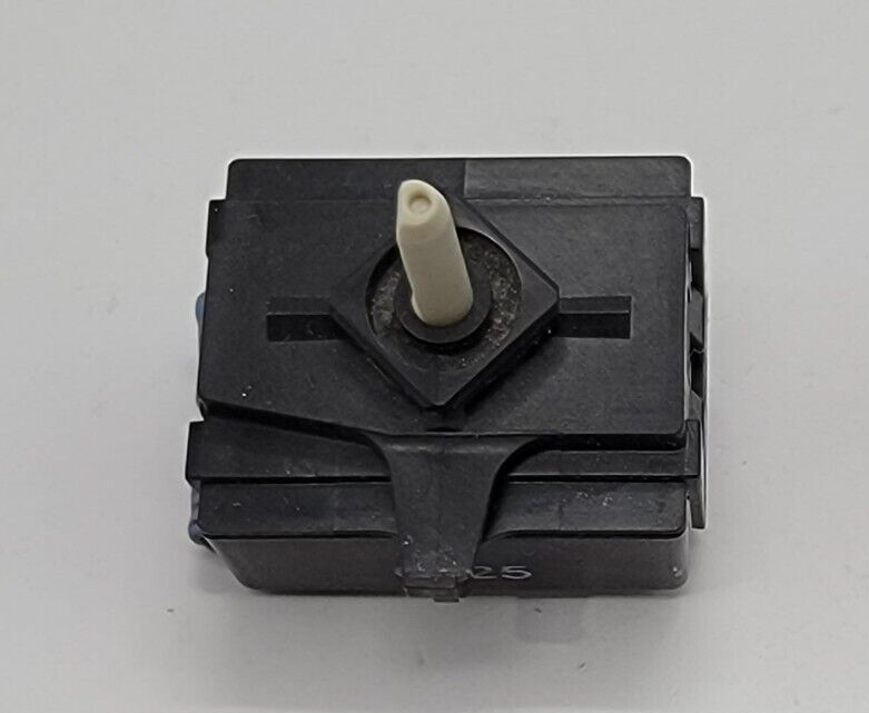 Genuine Dryer Whirlpool Temperature Switch Part#8528330