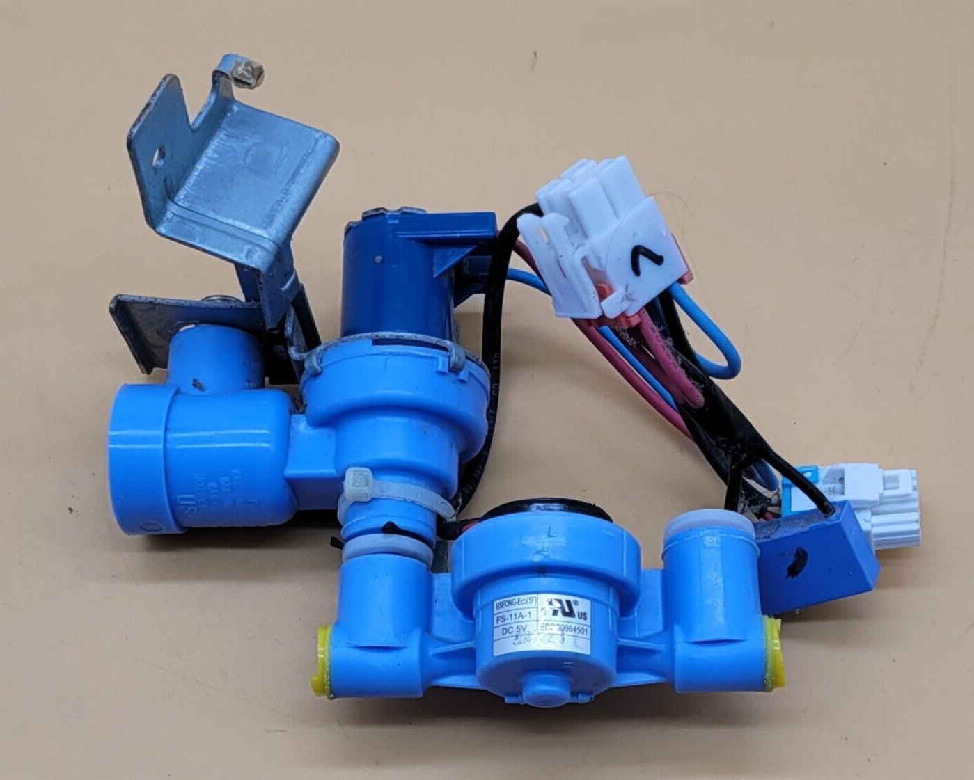 Genuine Refrigerator LG Water Inlet Valve Part#EBD60664501.