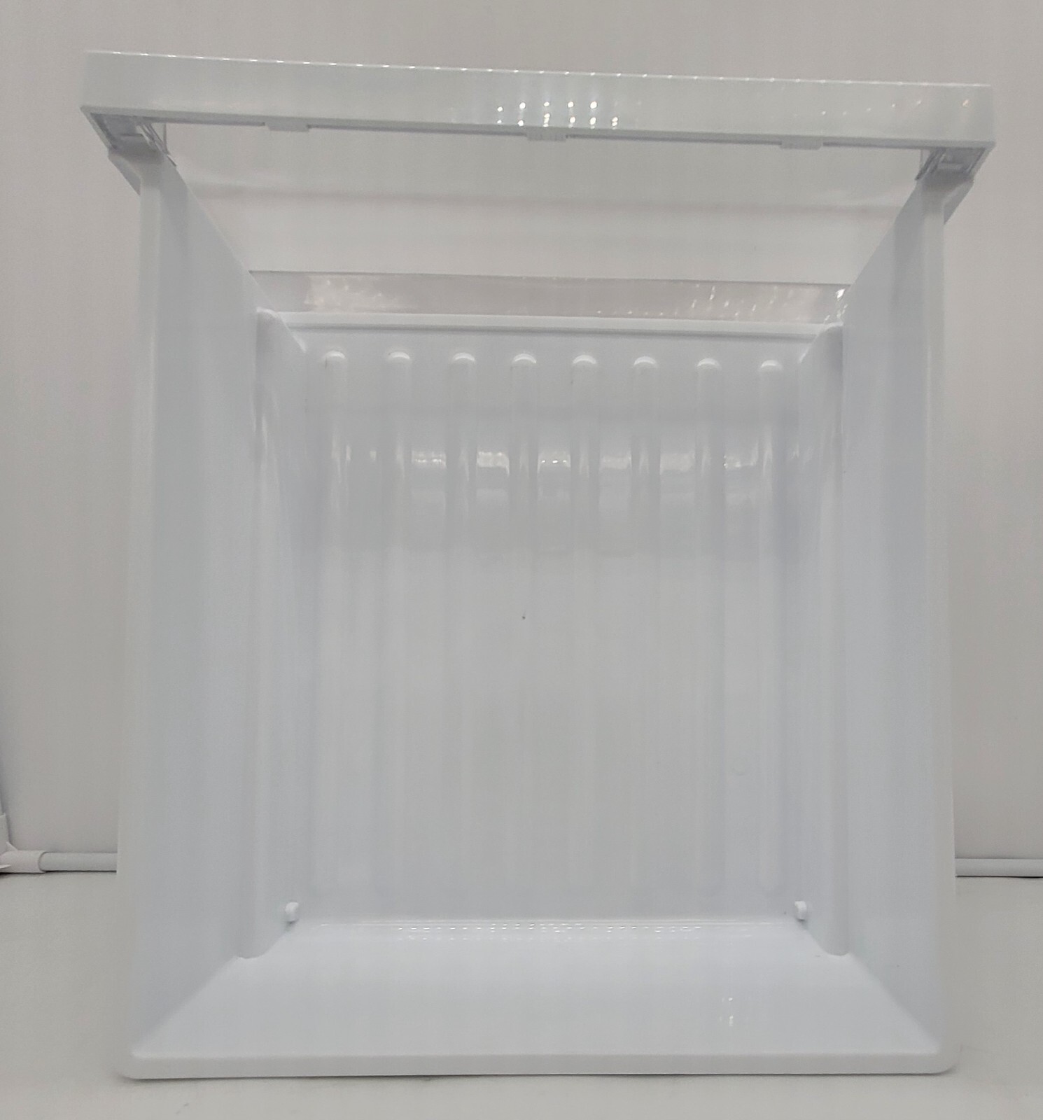 Genuine Refrigerator LG Crisper Drawer Part#MJS422649