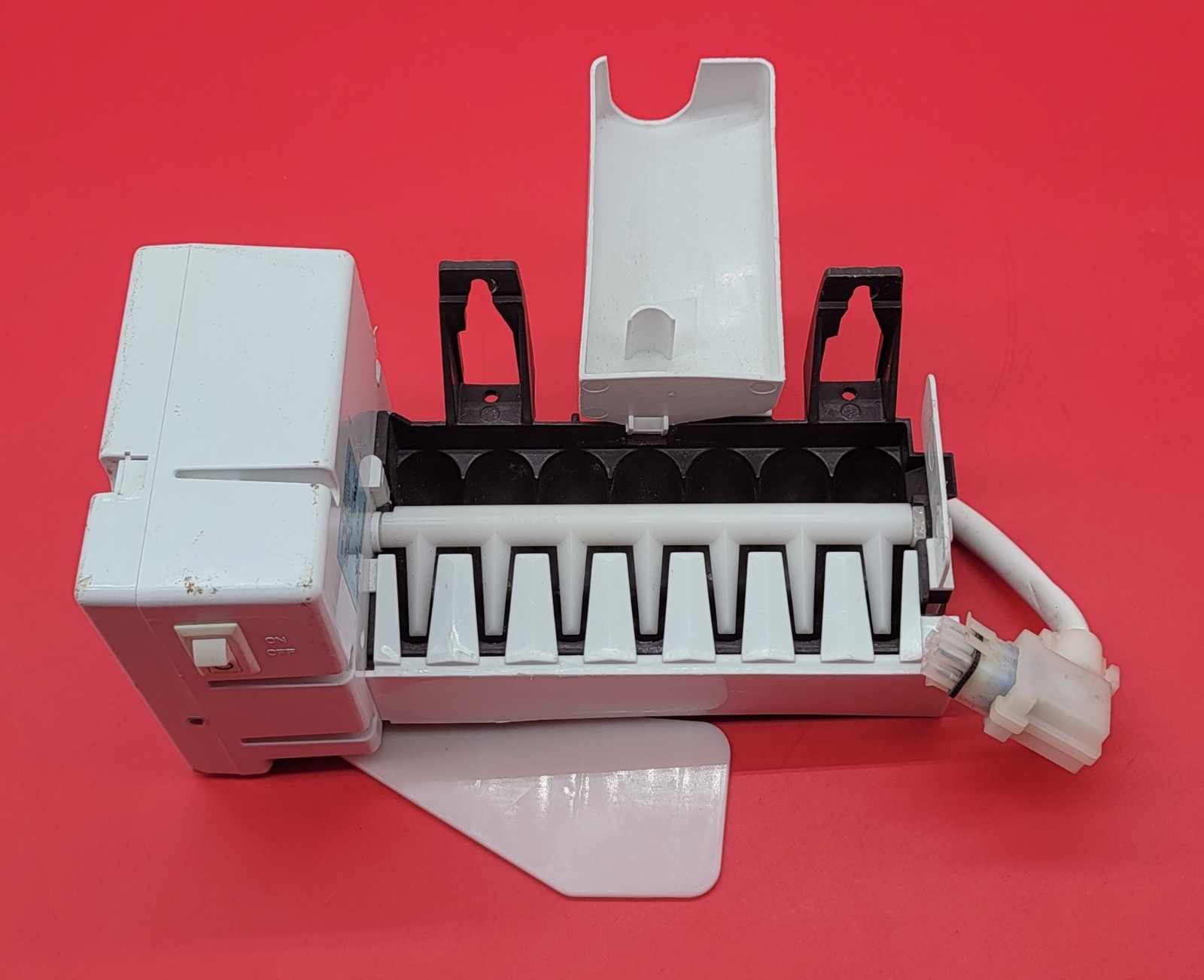 Genuine Refrigerator GE Ice Maker Part#200D1181G011