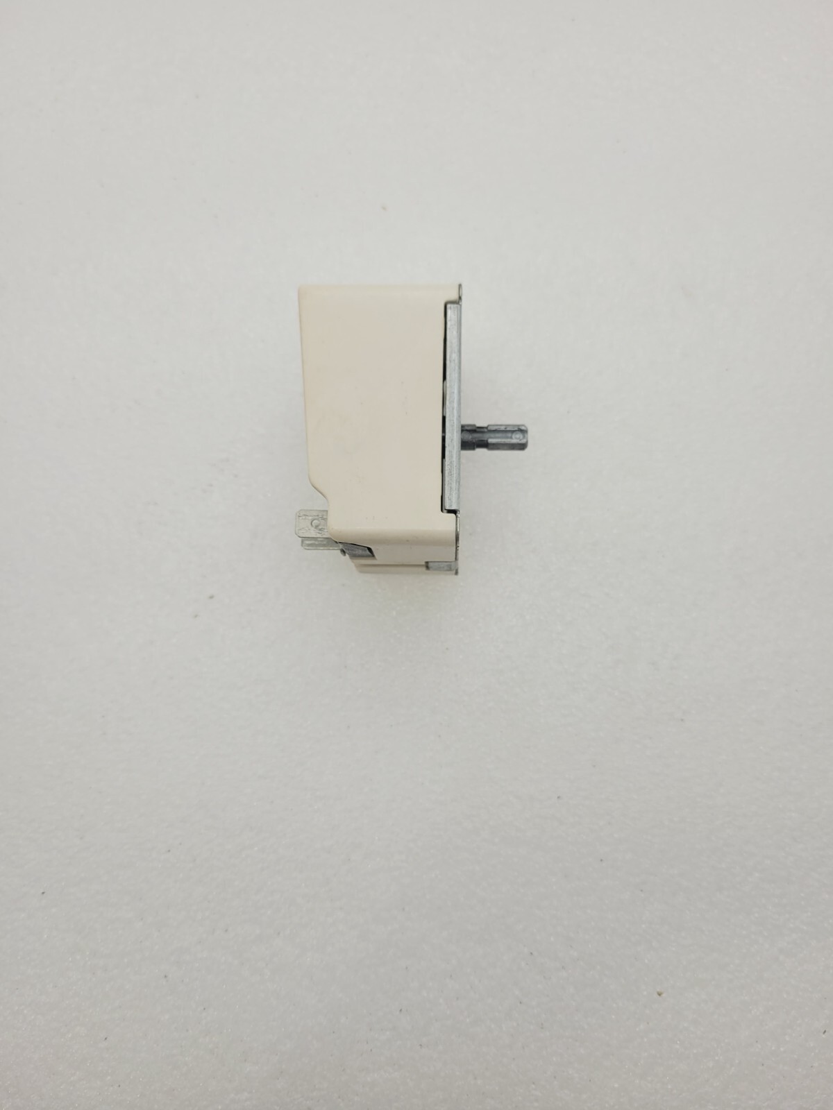 Genuine Maytag Range Oven Surface Element Switch Part# 3148951 Nl811201 0320701