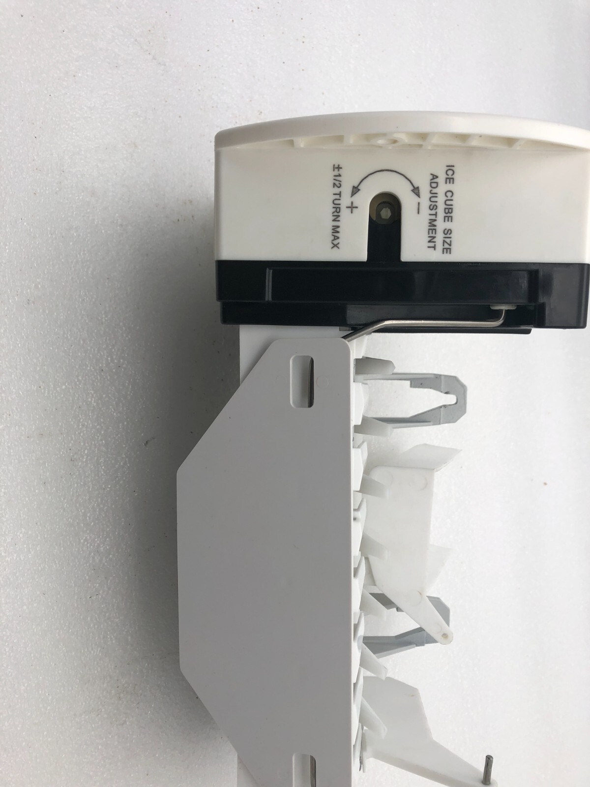 Genuine Refrigerator Ice Maker Part#510317122803