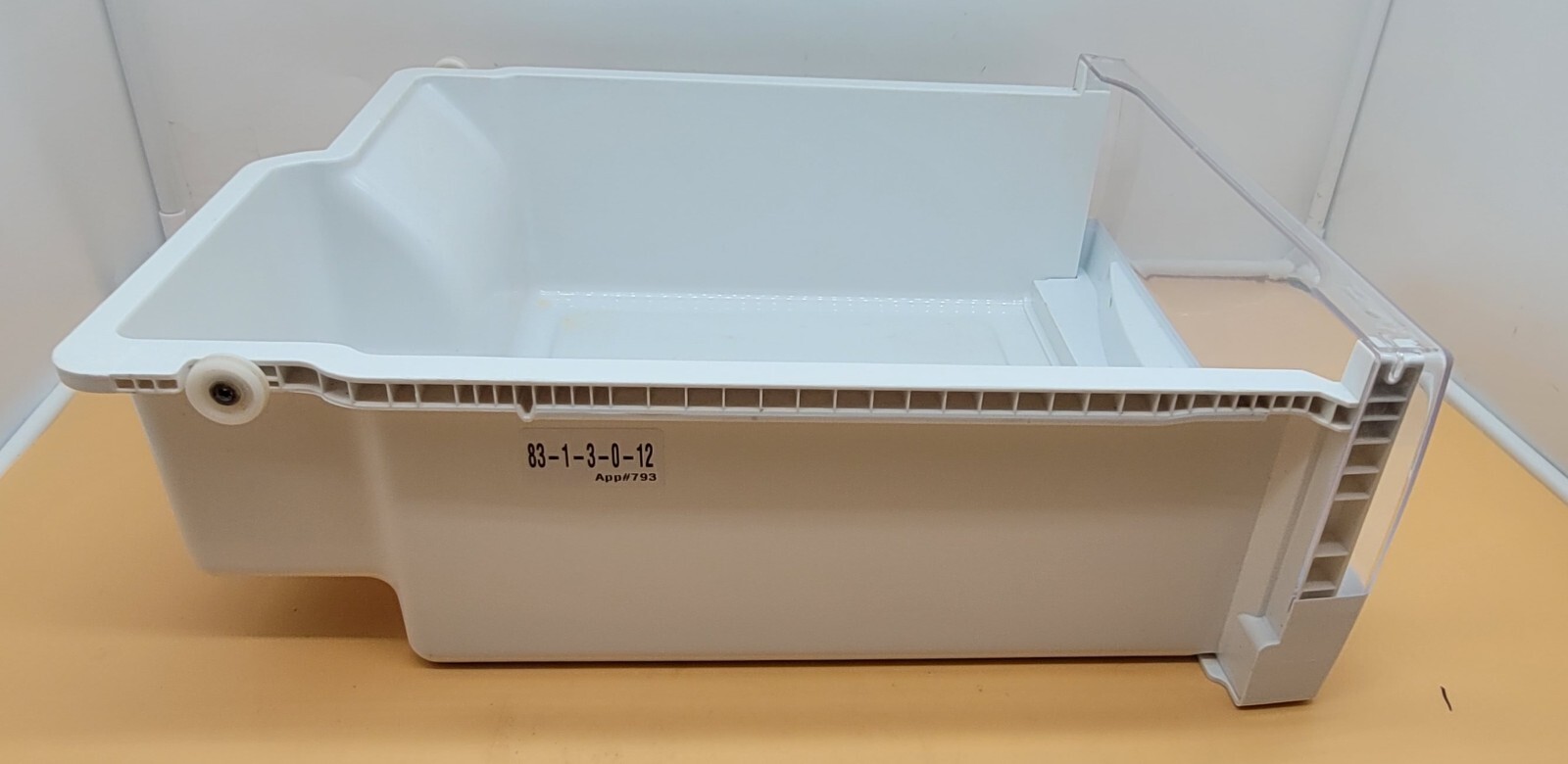Genuine Refrigerator GE Crisper Drawer Part#239D2416P002
