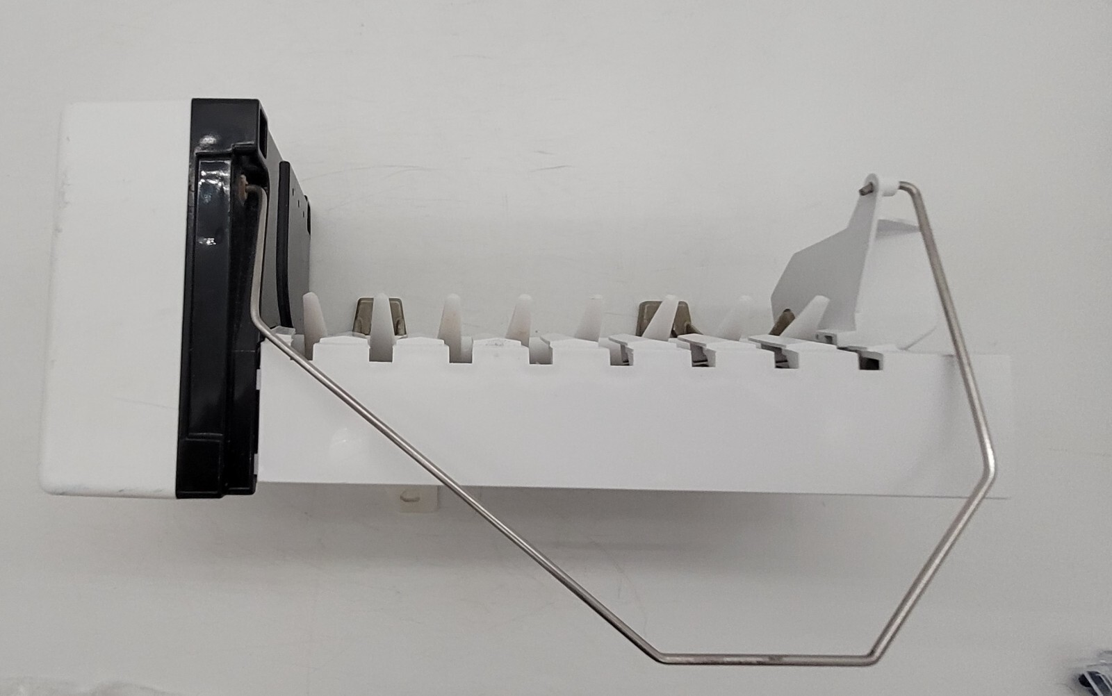 Genuine Refrigerator Kitchen Aid Ice Maker Part#4317943 2182124