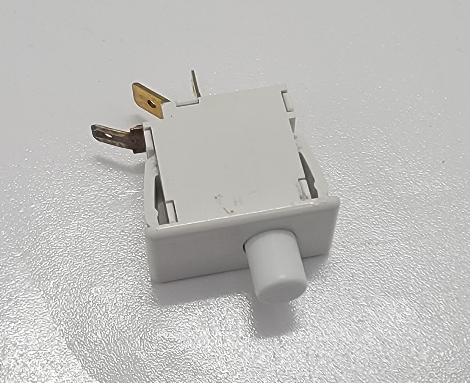 Genuine Dryer GE Door Switch Part#WE4M126