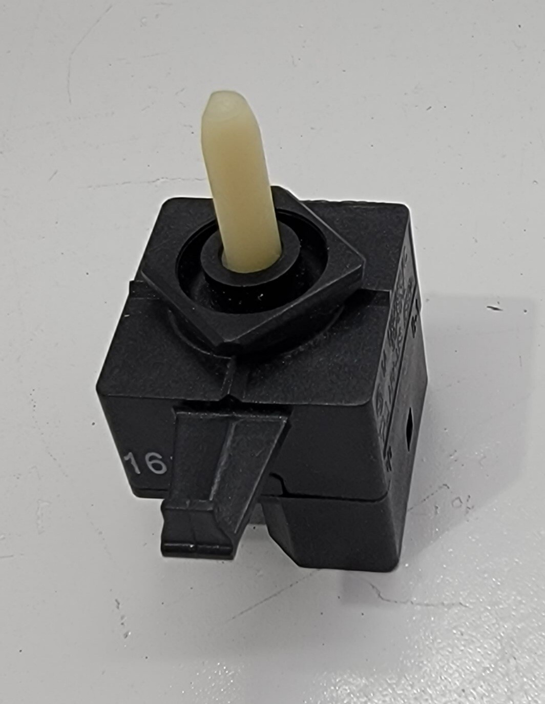 Genuine Dryer Maytag Temperature Switch Part#3399639