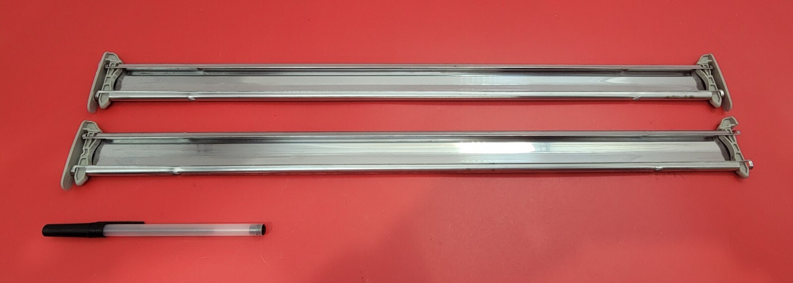 Genuine Dishwasher Kitchen Aid Rack Track Slide Set Part#3385089