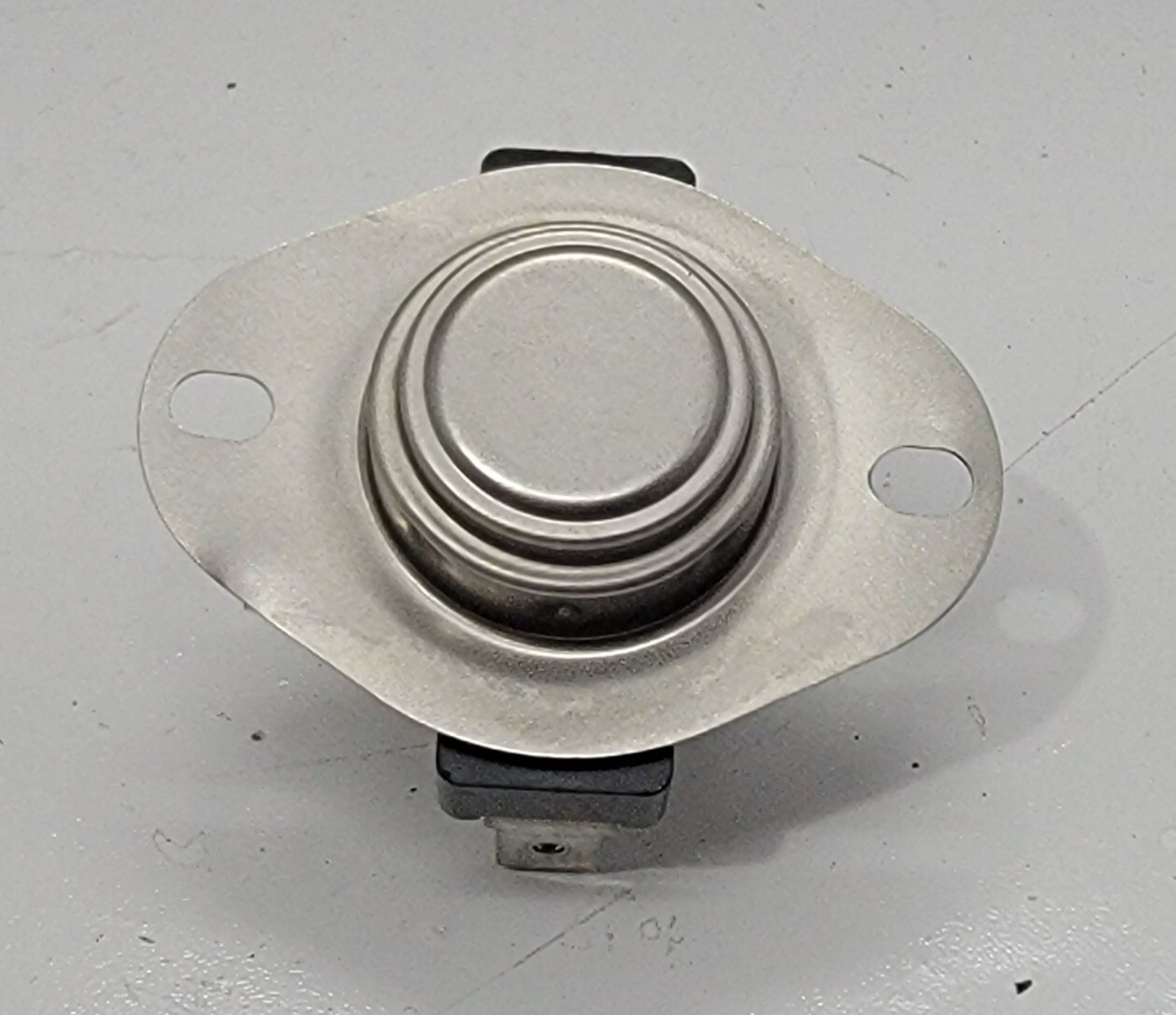 Genuine Dryer Maytag Thermostat Part#3387134