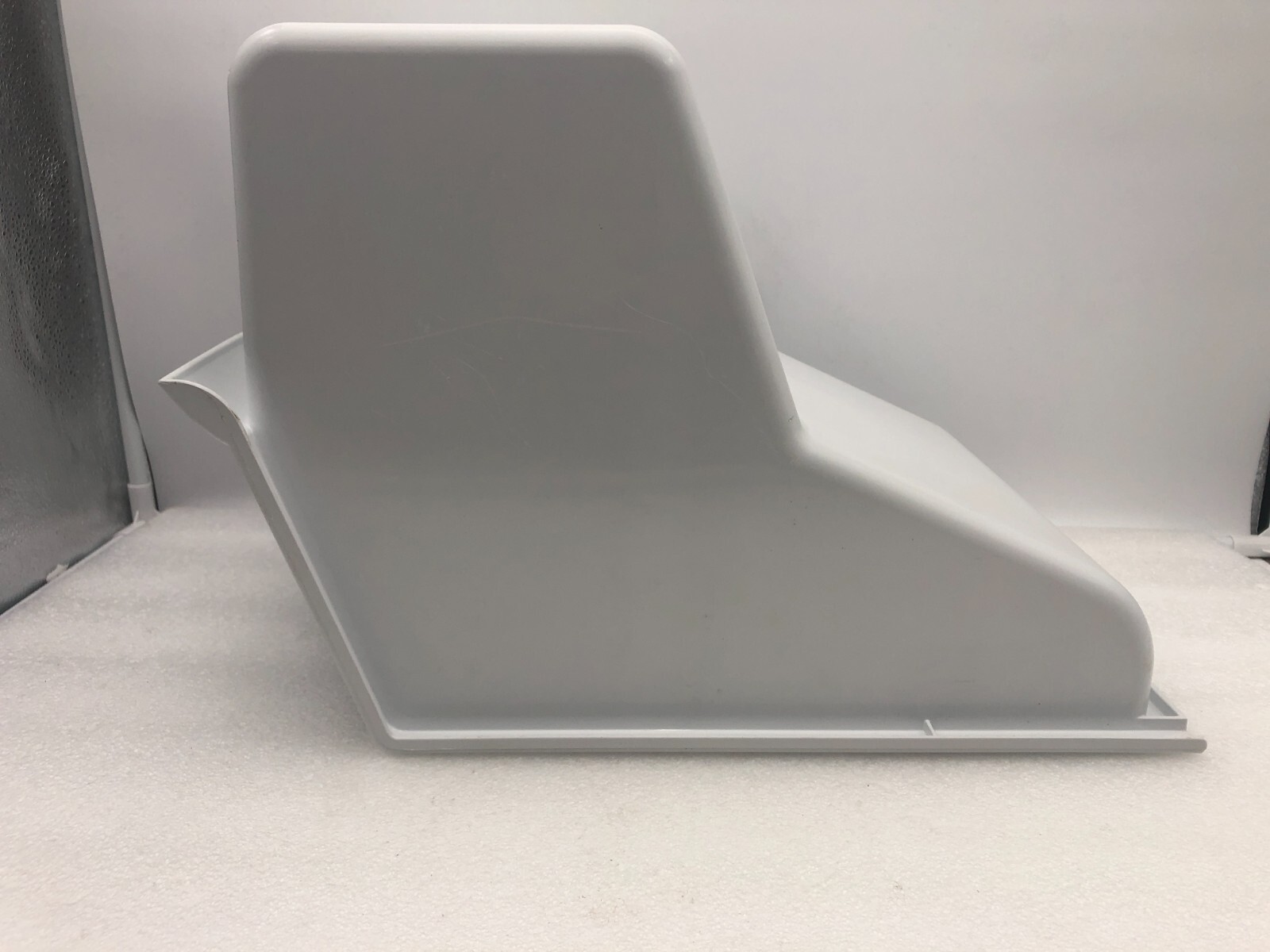 Genuine GE Refrigerator Ice Storage Bin Part#197D3371
