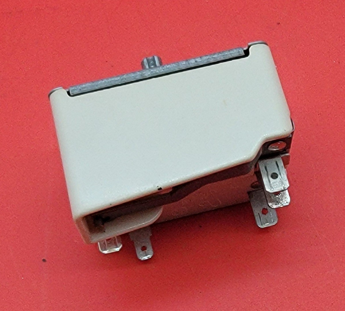 Genuine Oven Whirlpool Element Switch Part#3148551