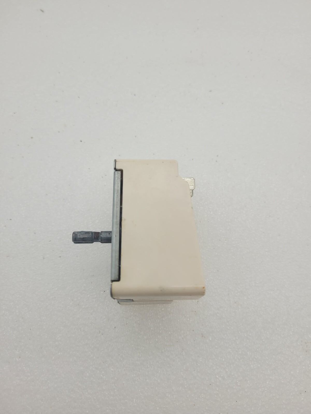 Genuine GE Range Oven Surface Element Switch Part#811532 1220916 191D5452P001