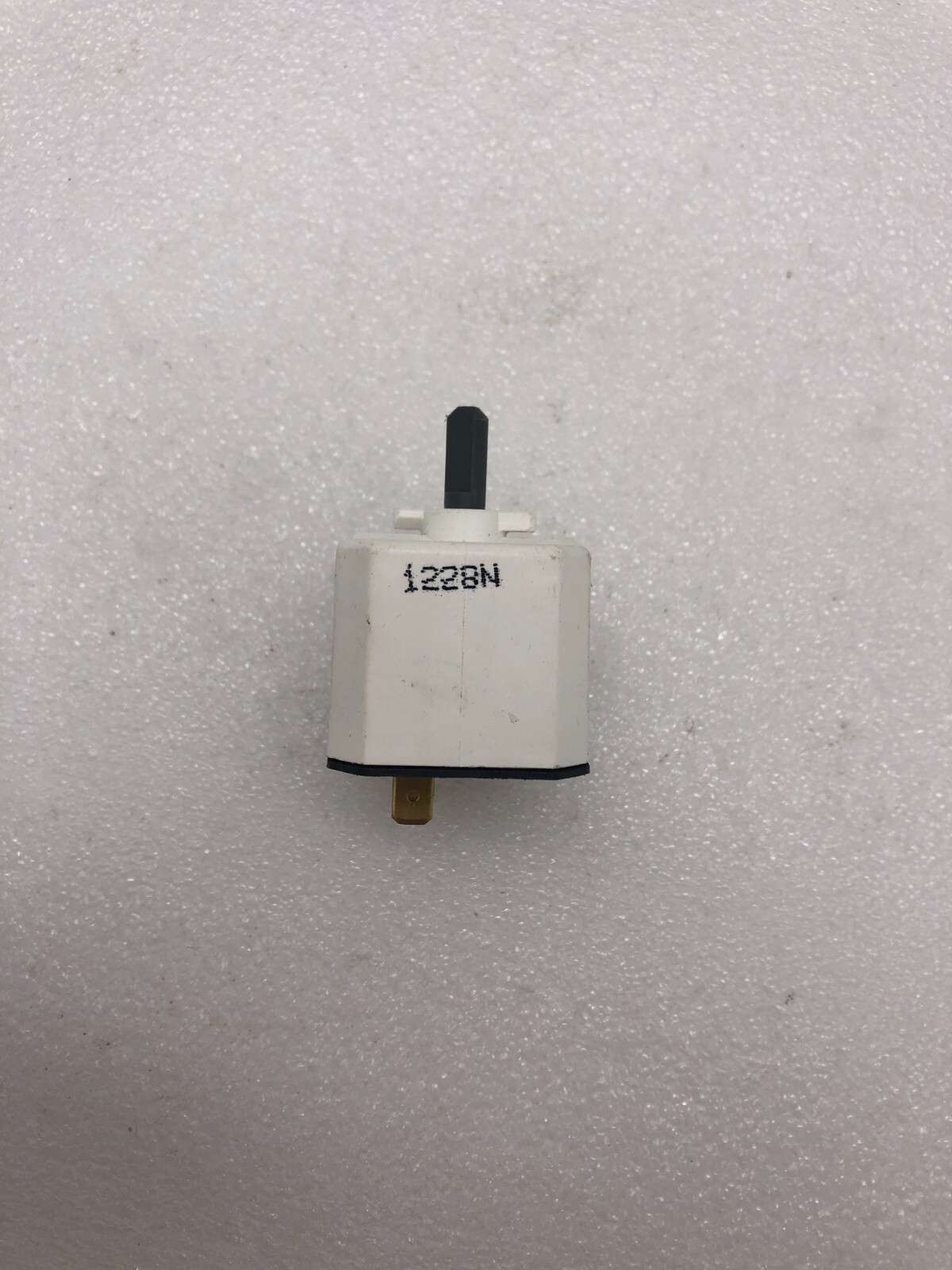 Genuine GE Dryer Buzzer Switch part#254C1032P001