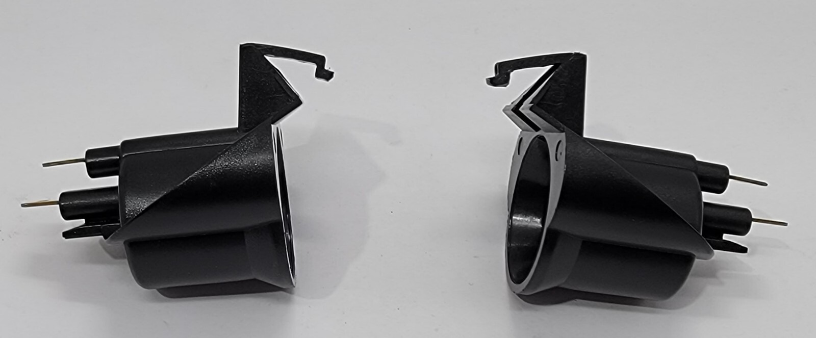 Genuine Refrigerator GE Light Socket Set Part#E136278