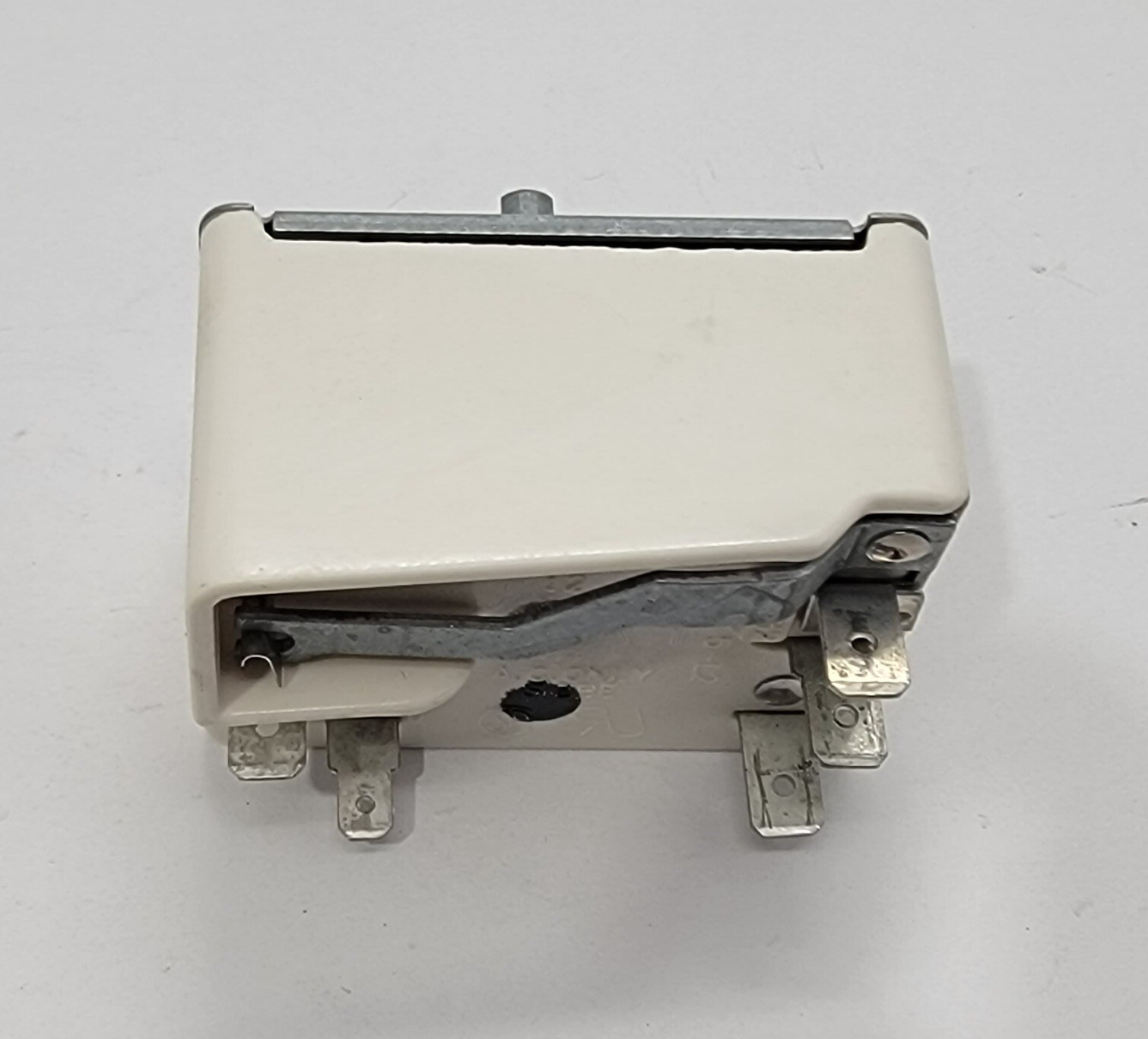 Genuine Oven GE Infinite Switch Part#164D1816P08