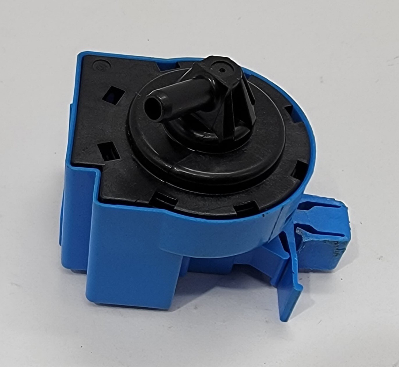 Genuine Washer Samsung Pressure Switch Part#DC96-01703G