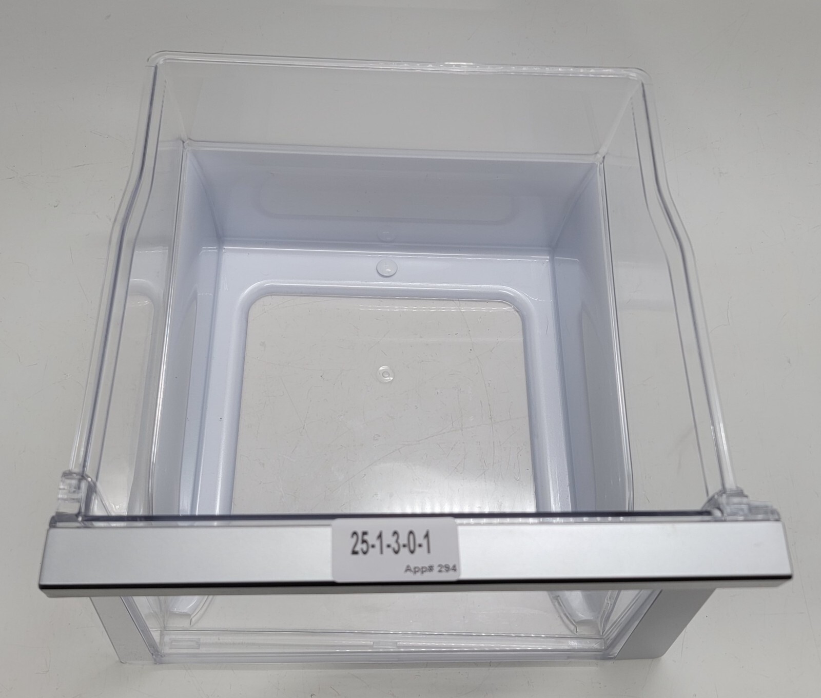 Genuine Refrigerator LG Crisper Drawer Part#MCK668046
