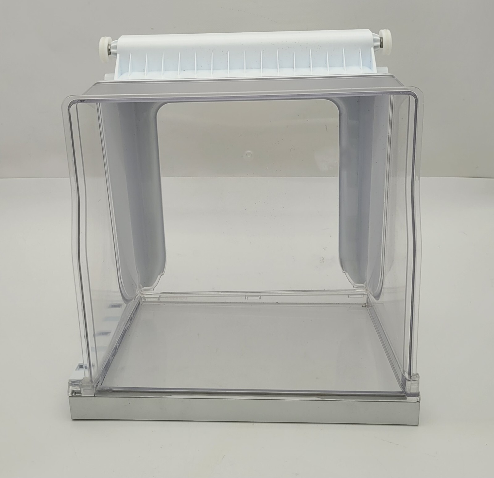 Genuine Refrigerator LG Crisper Drawer Part#MCK668046