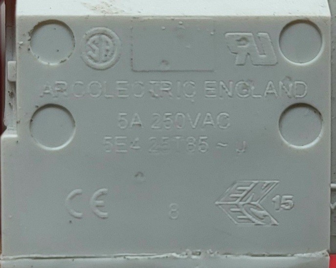 Genuine Refrigerator Sub-Zero Light Switch Part#5E4 25T85