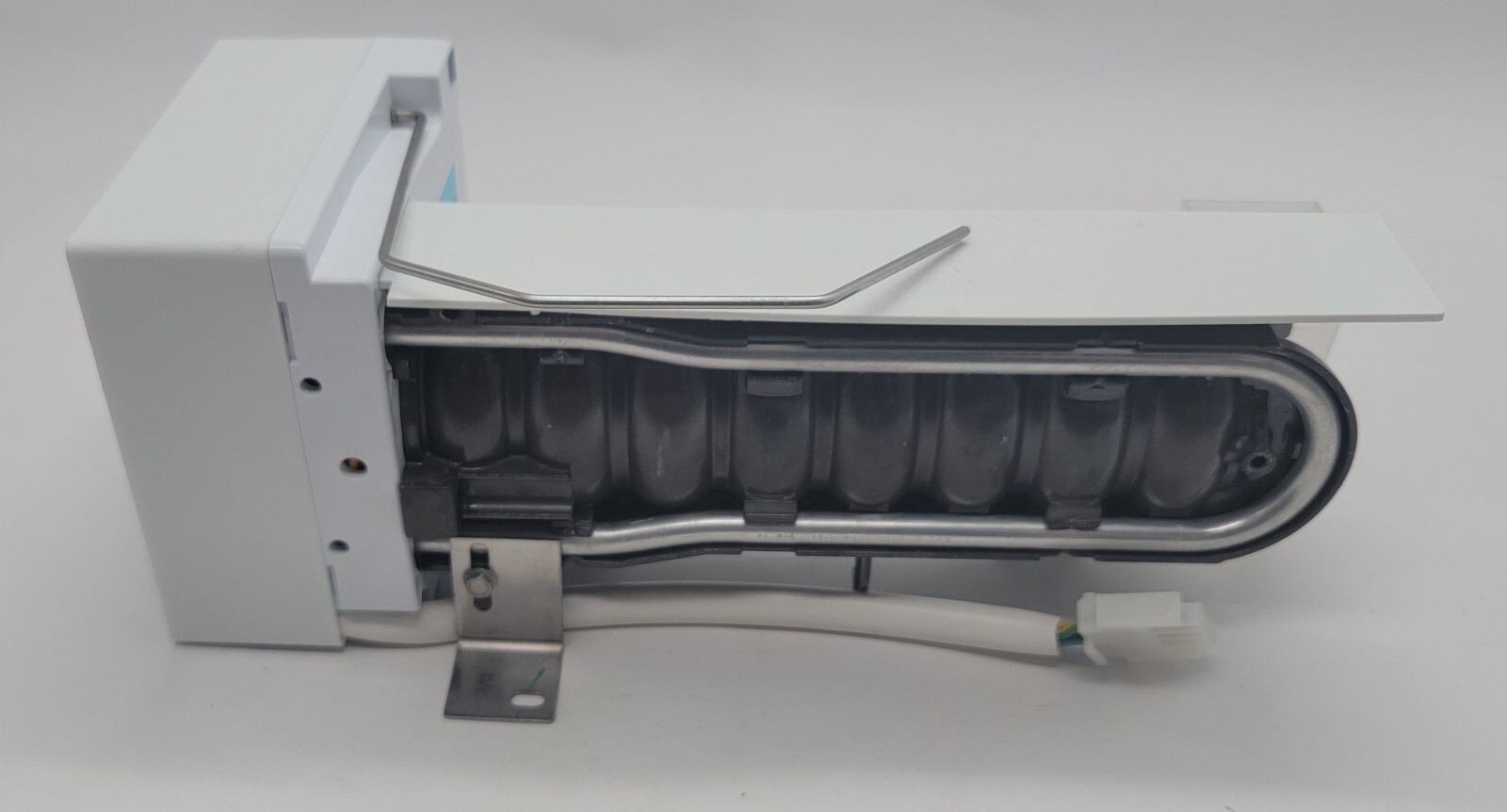 Genuine Refrigerator Frigidaire Ice Maker Part#241642511