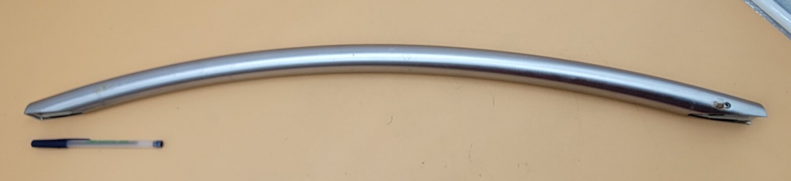 Genuine Refrigerator Samsung Door Handle Part#DA97-12714C.