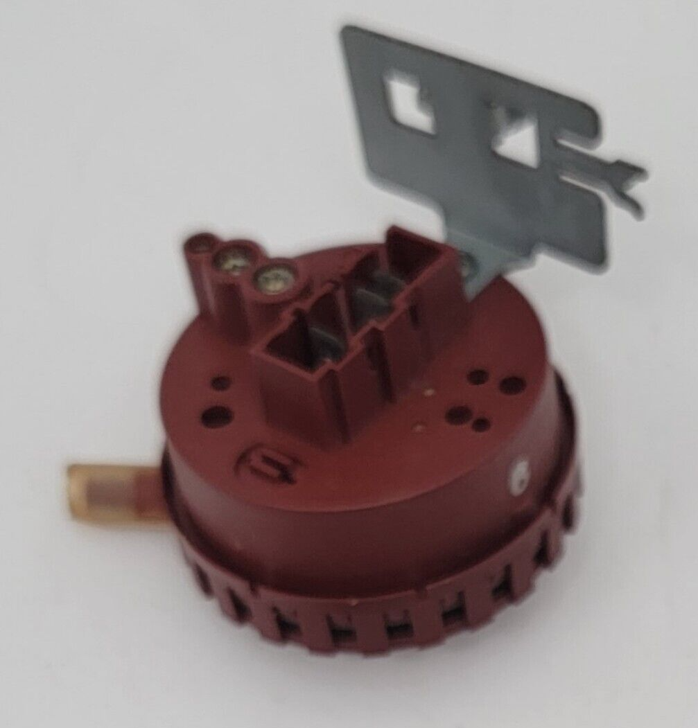 Genuine Washer GE Pressure Switch Part#175D3870P001