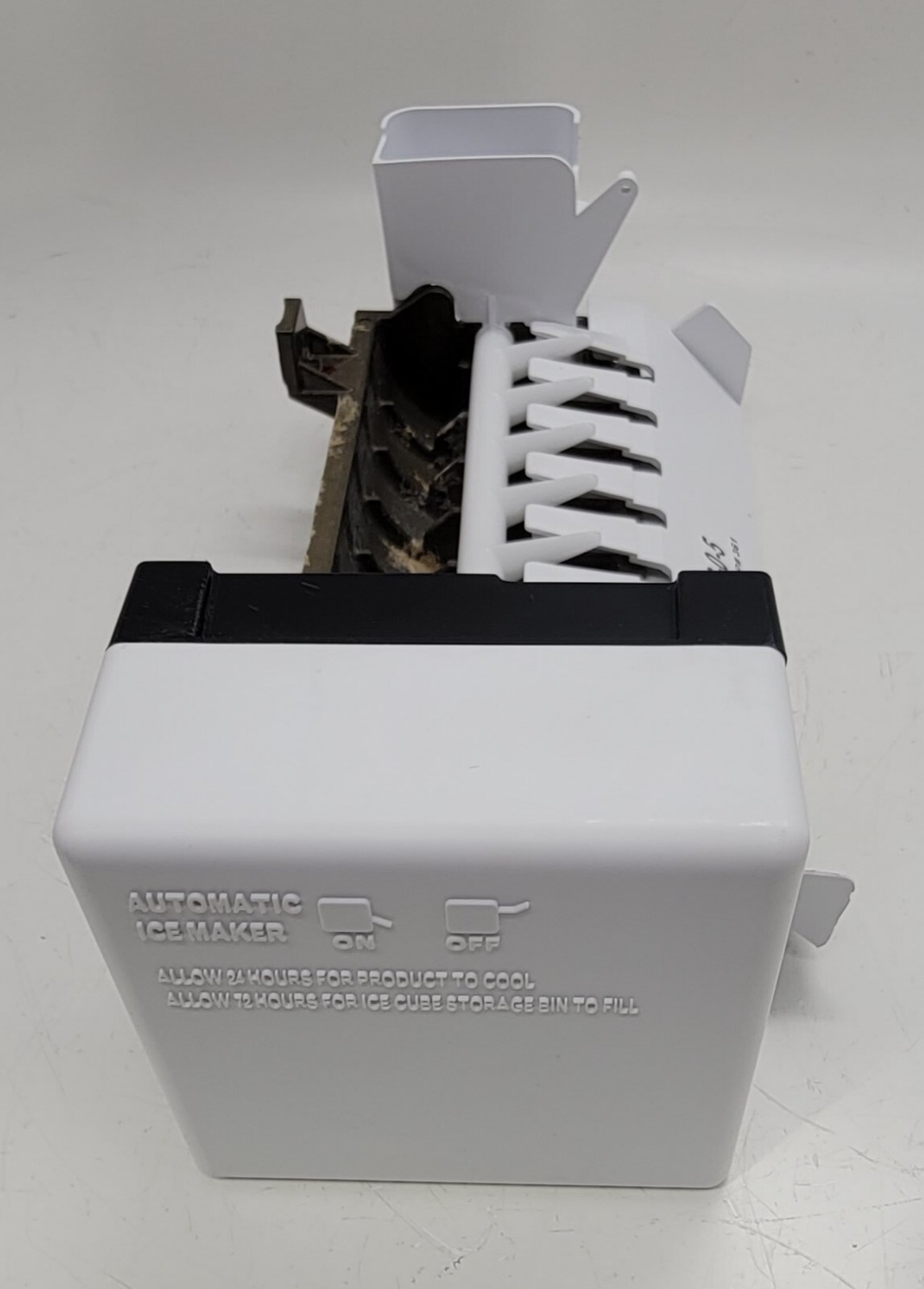 Genuine Refrigerator Kitchen Aid Ice Maker Part#W10121733