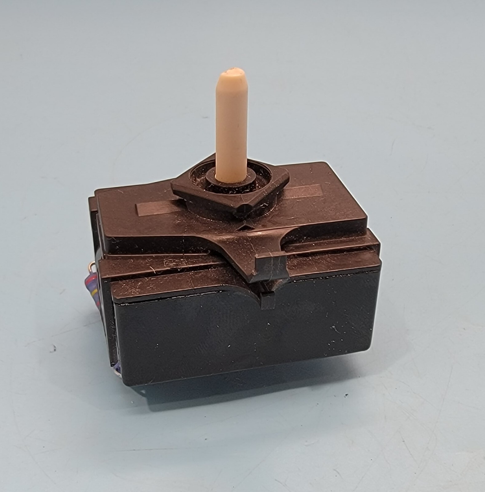 Genuine Dryer Whirlpool Temperature Switch Part#8578352