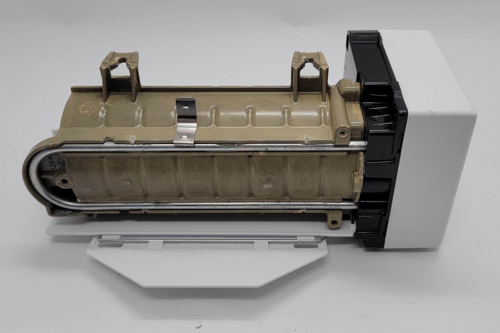 Genuine Refrigerator Whirlpool Ice Maker Part#W10121733