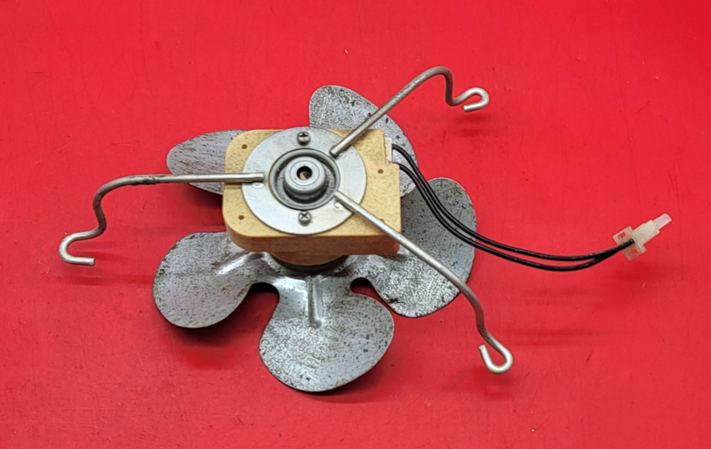 Genuine Refrigerator Sub-Zero Fan Motor Part#UDQR003S3L