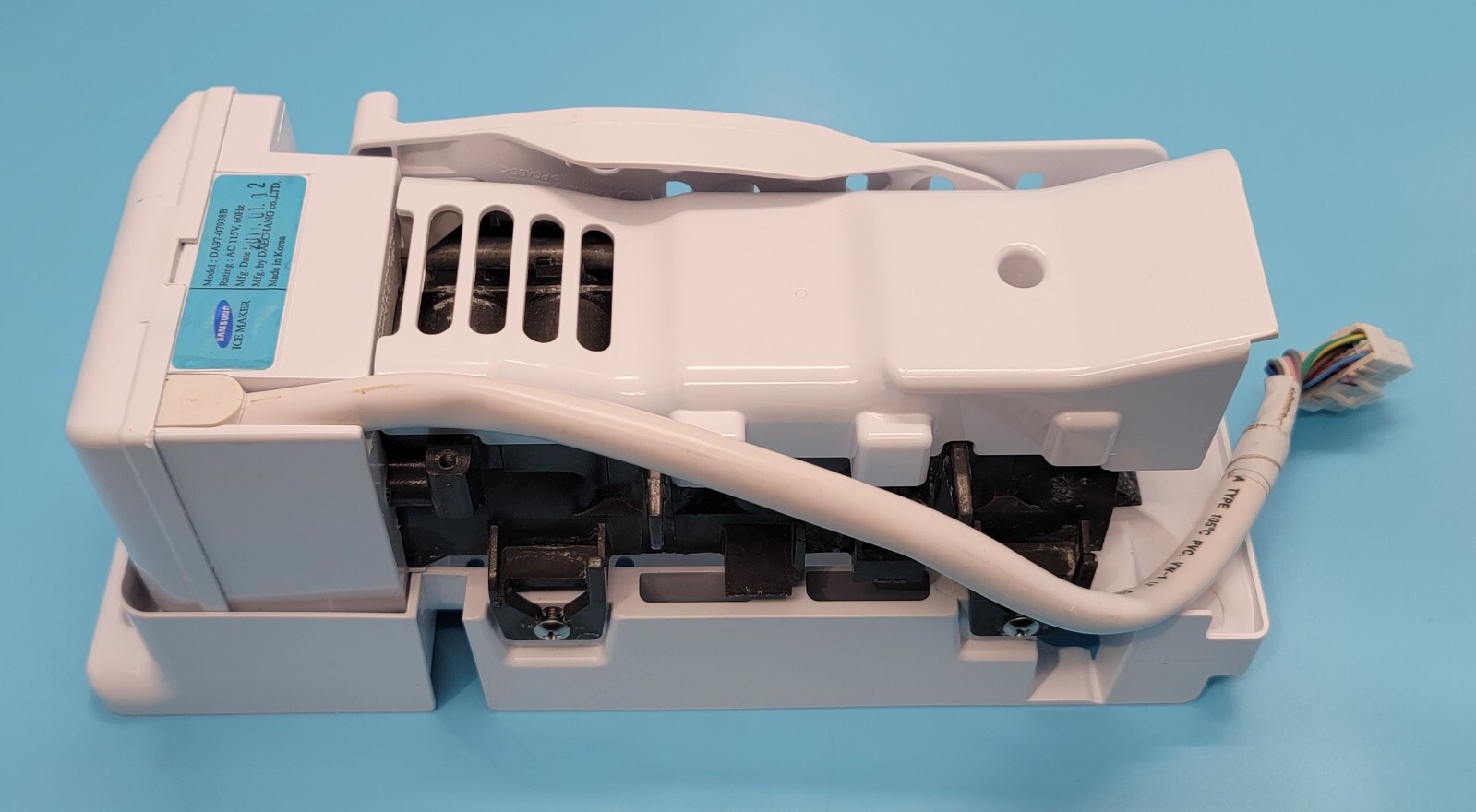 Genuine Refrigerator Samsung Ice Maker Part#DC97-07938B