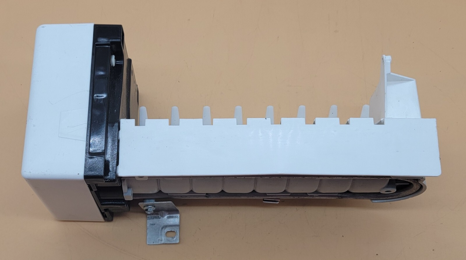 Genuine Refrigerator Sub-Zero Ice Maker Part#SA13437 4200520