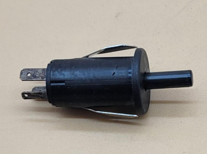 Genuine Cooktop GE Door Switch Part#IL-02-00608